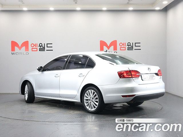 Volkswagen Jetta 1.6 TDI Blue Motion 6th — пробег 60 255 км