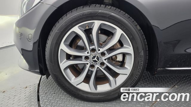 Mercedes-Benz C-Class из Кореи Encar
