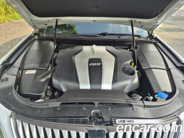 Hyundai Equus из Кореи Encar