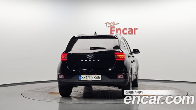 Hyundai Venue из Кореи Encar
