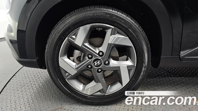 Hyundai Venue из Кореи Encar