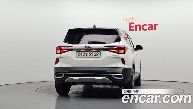 Kia Seltos из Кореи Encar