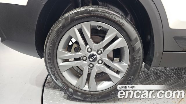 Kia Seltos из Кореи Encar