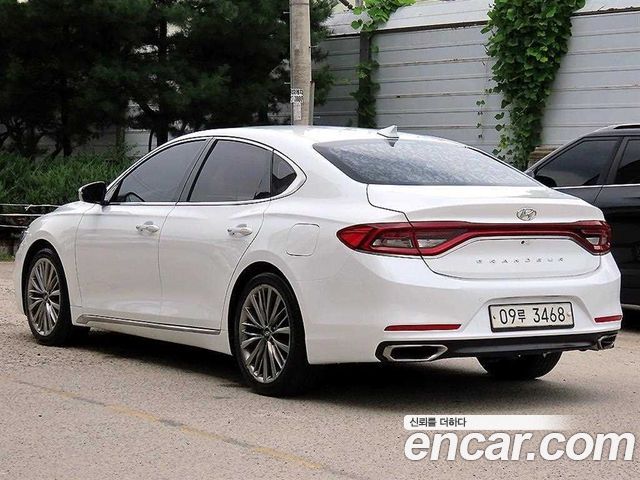 Hyundai Grandeur из Кореи Encar