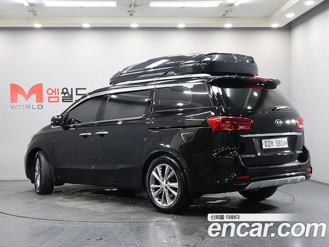 Kia Carnival из Кореи Encar