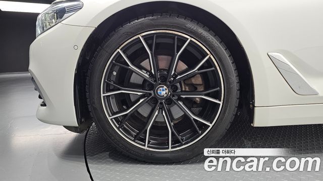 BMW 5-Series из Кореи Encar