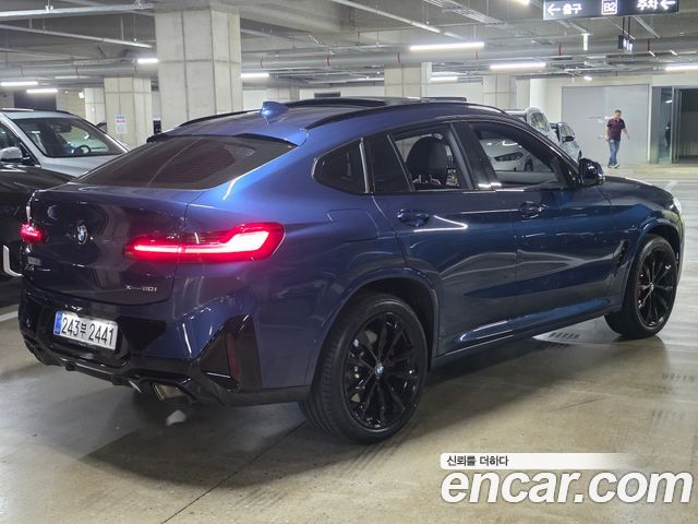 BMW X4 xDrive20i M Sports Pro — пробег 5 359 км — фото 2 из 5