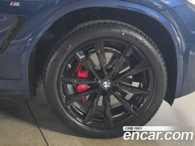 BMW X4 xDrive20i M Sports Pro — пробег 5 359 км — фото 5 из 5