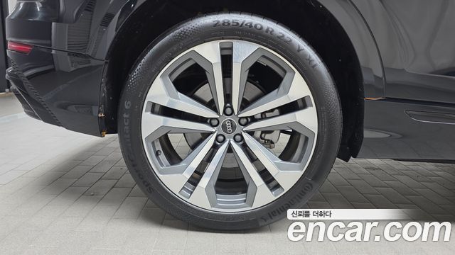 Audi Q8 из Кореи Encar