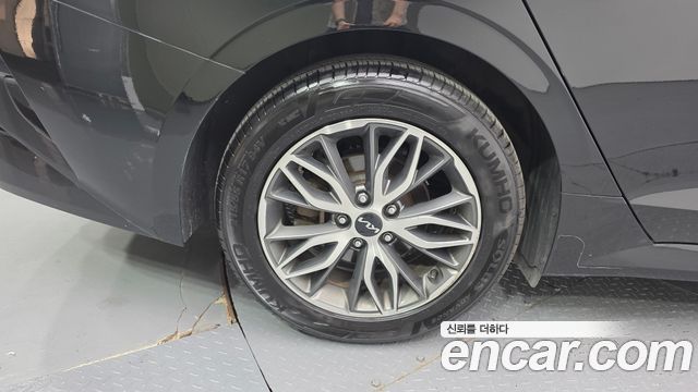 Kia K5 из Кореи Encar