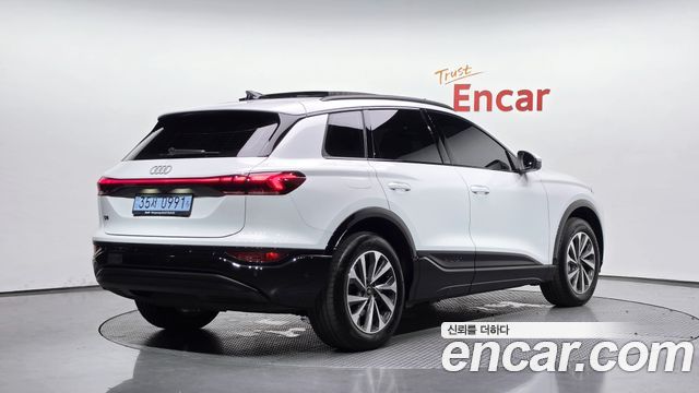 Audi Q6 e-tron из Кореи Encar