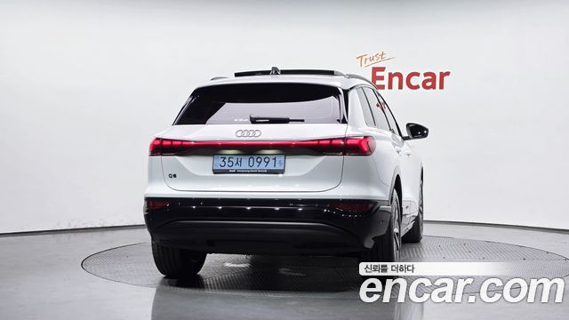 Audi Q6 e-tron из Кореи Encar