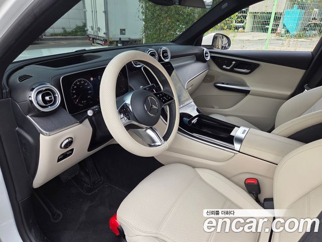 Mercedes-Benz GLC-Class GLC220 d 4MATIC — пробег 9 100 км — фото 5 из 5