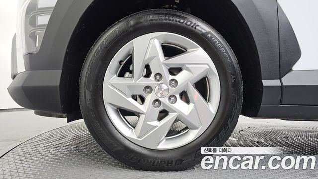 Hyundai Kona из Кореи Encar