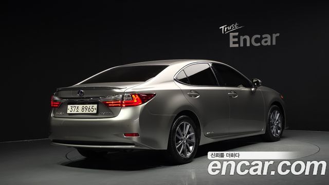 Lexus ES premium XV60 — пробег 73 129 км — фото 2 из 5