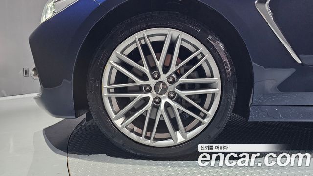 Genesis G70 из Кореи Encar