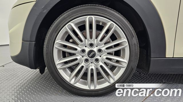 Mini Cooper из Кореи Encar