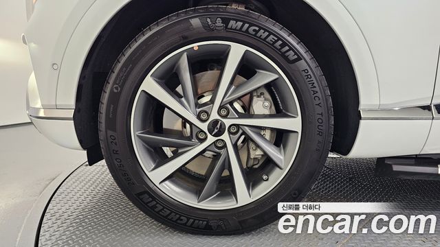 Genesis GV80 из Кореи Encar