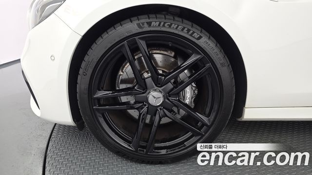 Mercedes-Benz E-Class E63 AMG 4MATIC+ — пробег 103 961 км — фото 5 из 5