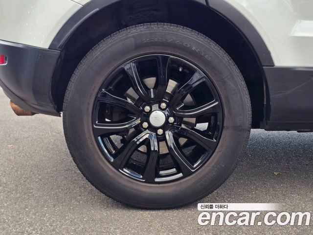 Land Rover Range Rover Evoque 2.0 TD4 SE — пробег 98 000 км