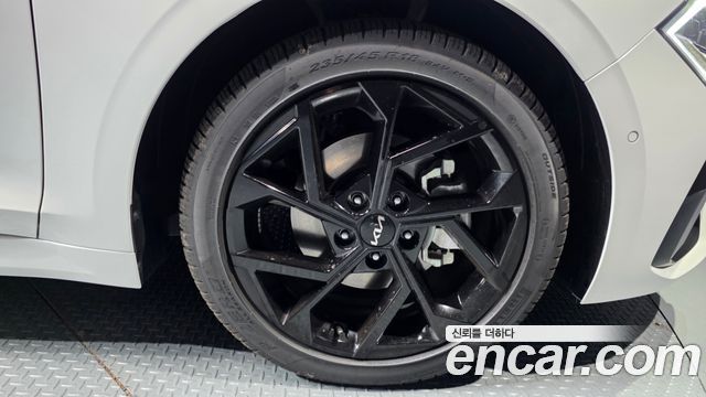Kia K5 Signature — пробег 3 683 км — фото 5 из 5