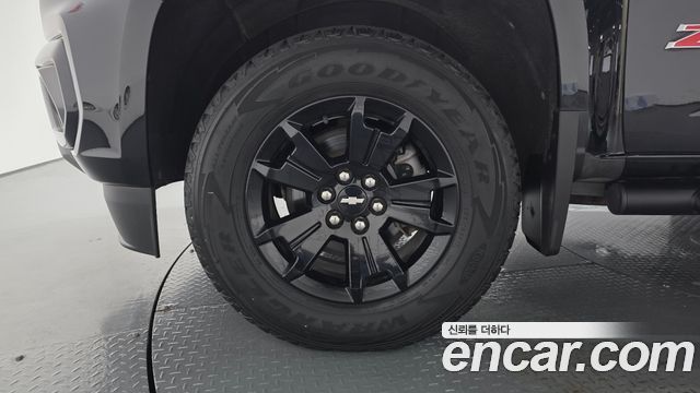 Chevrolet (Daewoo) Colorado 3.6 Z71-X Midnight 4WD — пробег 31 381 км