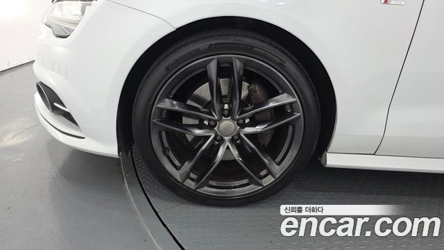 Audi A7 из Кореи Encar