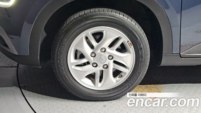 Hyundai Venue из Кореи Encar