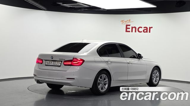 BMW 3-Series из Кореи Encar