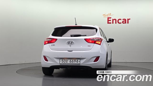 Hyundai i30 из Кореи Encar
