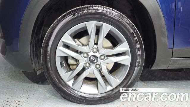 Kia Seltos из Кореи Encar