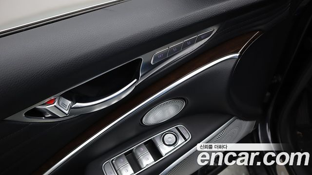 Kia K9 из Кореи Encar