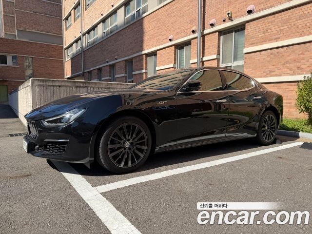Maserati Ghibli 2.0 GT 3rd — пробег 61 570 км