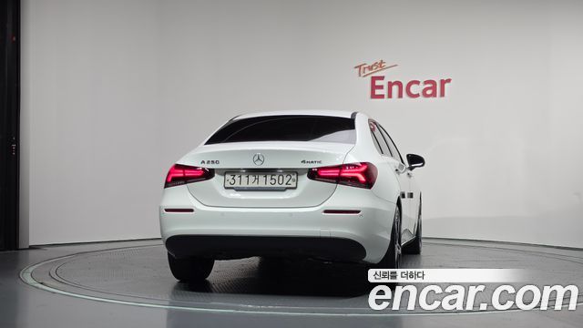 Mercedes-Benz A-Class из Кореи Encar