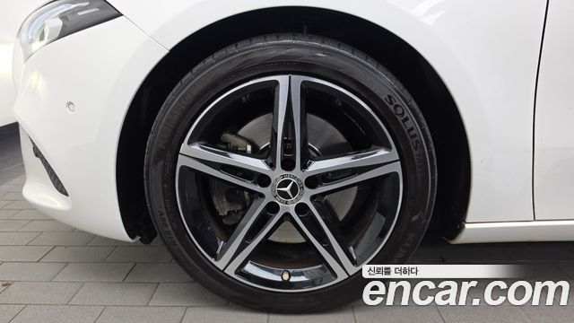 Mercedes-Benz A-Class из Кореи Encar