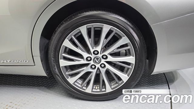 Lexus ES из Кореи Encar