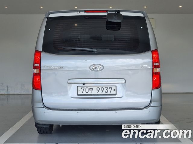 Hyundai Starex из Кореи Encar