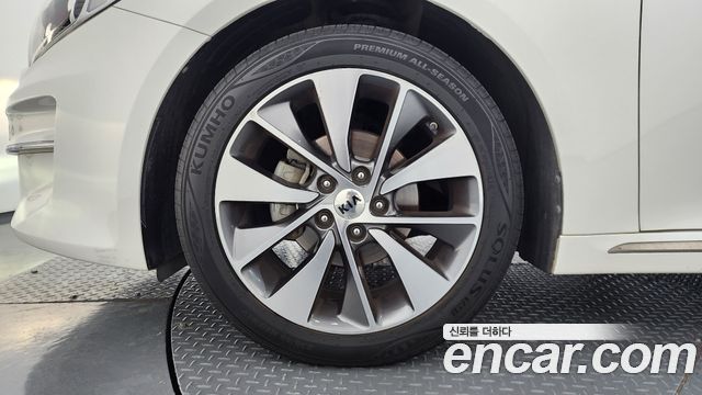 Kia K5 из Кореи Encar