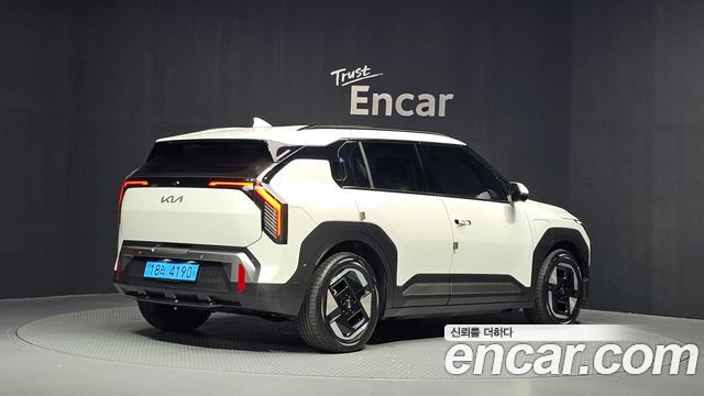 Kia EV3 из Кореи Encar