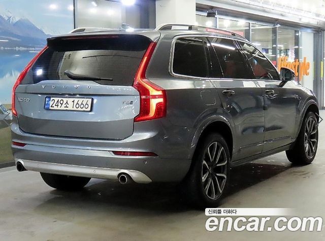 Volvo XC90 T6 Momentum — пробег 112 272 км — фото 4 из 5
