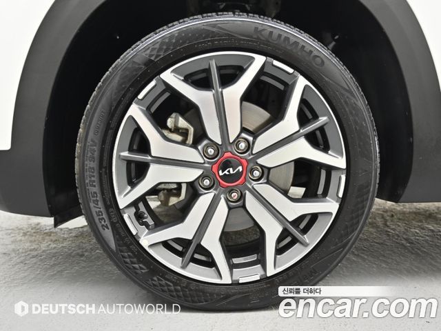Kia Seltos из Кореи Encar