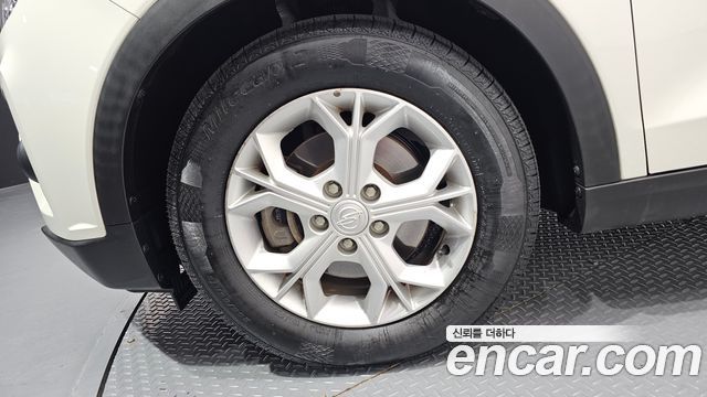 Ssangyong TIBOLI из Кореи Encar