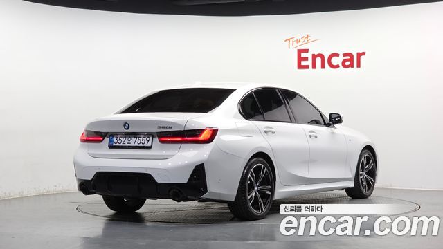 BMW 3-Series 320i M Sport — пробег 5 003 км — фото 2 из 5