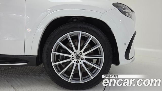Mercedes-Benz GLS-Class GLS450 4MATIC — пробег 3 463 км