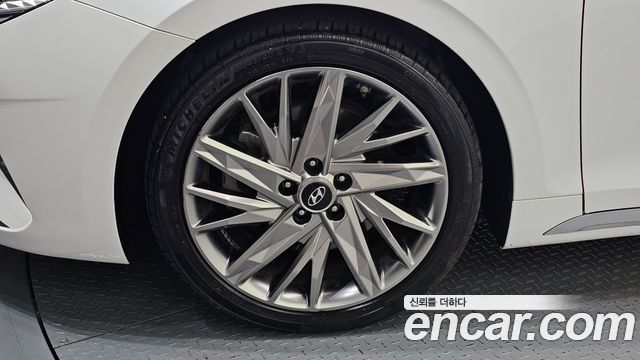 Hyundai Grandeur из Кореи Encar
