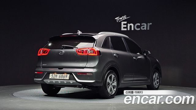 Kia Niro из Кореи Encar