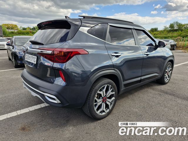 Kia Seltos из Кореи Encar