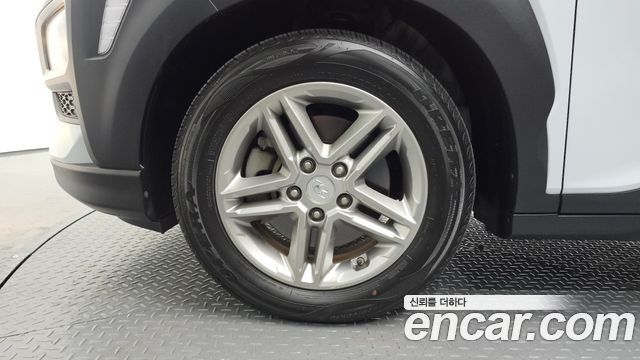 Hyundai Kona из Кореи Encar