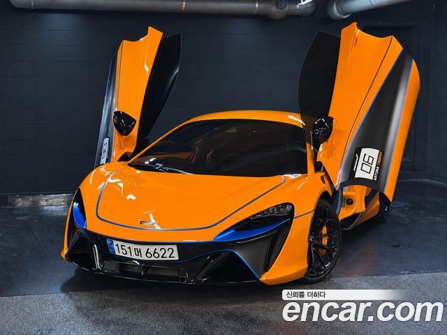Mclaren Artura 3.0 Coupe — пробег 15 901 км — фото 3 из 5