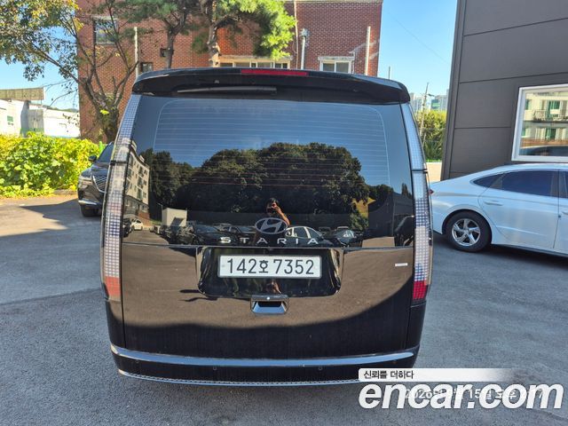 Hyundai Staria из Кореи Encar